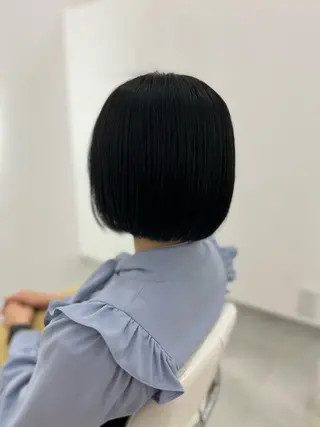 ショート カラー ✄﻿aini天王寺 ✄﻿ゆ乃のヘアスタイル