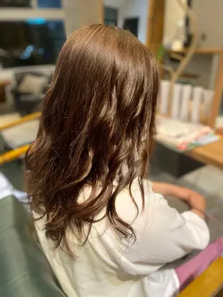セミロング glowm店長 加藤翔太のヘアスタイル