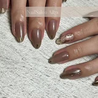 ネイル NailSalon Alba所属・Alba ASAMIのネイルデザイン