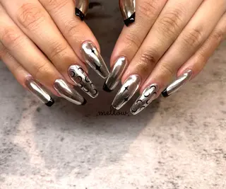 ネイル mellow:ｸﾙﾐ ﹡˖˟༝🎀˖˟ ༝のネイルデザイン