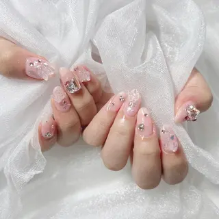 ネイル ちゅるんネイル🪄 耳ツボジュエリー🔗のネイルデザイン