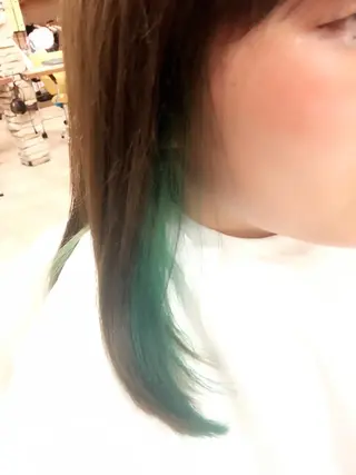 ミディアム カラー レイヤーカット 川田くるみのヘアスタイル