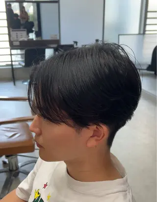 メンズ カズキ🌼曲がる 縮毛矯正のヘアスタイル