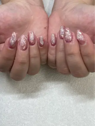 ミディアム Nonche 大阪梅田店のネイルデザイン