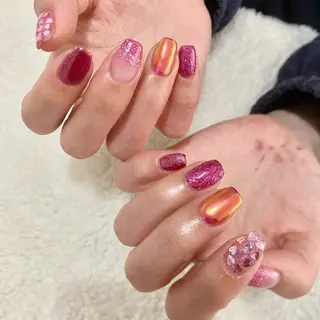 ネイル VIBLISS福岡 tomokoのネイルデザイン