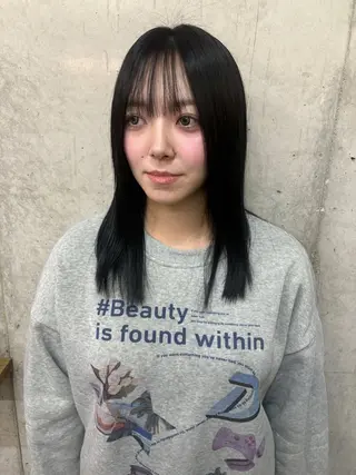 カラー Trip/ AYUのヘアスタイル