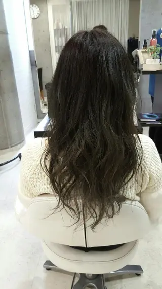 ロング 髪質改善×レイヤー 高嶋のヘアスタイル
