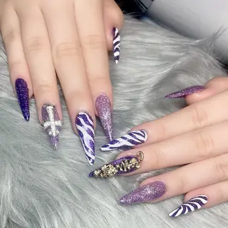 ネイル Feel ‪‪☺︎‬Yuriaのネイルデザイン