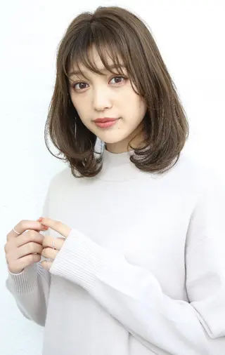 ミディアム カラー マイナス5歳若見え 40代以上必見✊️のヘアスタイル