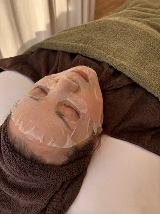 AIMER アイブロウ／エステのネイルデザイン