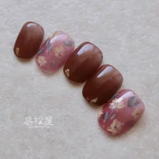 ネイル 扇松屋 marie.nのネイルデザイン