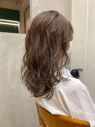 セミロング カラー 村田 りょうやのヘアスタイル