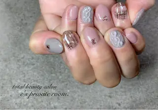 ネイル LAVISH nail salonのネイルデザイン