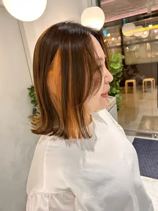 ミディアム カラー 薄田 珠美のヘアスタイル
