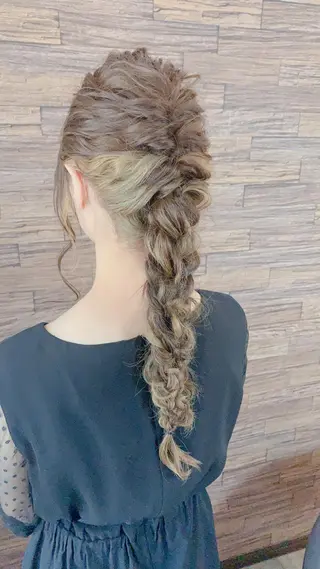 ロング ヘアアレンジ 有坂 里恵のヘアスタイル