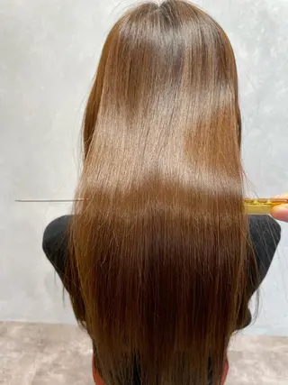 ロング パーマ LEAF所属・縮毛矯正の達人 山北 直哉のヘアスタイル