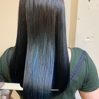 セミロング カラー トップ スタイリストのヘアスタイル