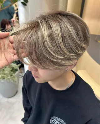 カラー メンズ ☁️かずき☁️青.紫 推し活カラー💫のヘアスタイル