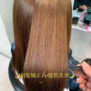 ロング ディレクター鮫島 俊介のヘアスタイル