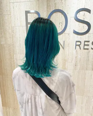ミディアム カラー 高橋 芽衣のヘアスタイル
