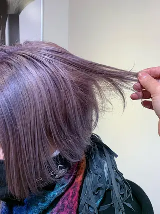 ショート カラー メテオ ／ヘアカラー 西川菜実のヘアスタイル