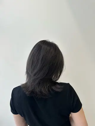 カラー 中野 はるるのヘアスタイル