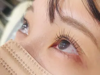 マツエク・マツパ 堀口 彩佳のヘアスタイル