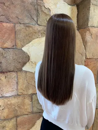 カラー CREDGARDEN 入江 遥香のヘアスタイル