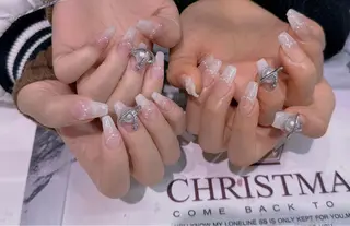 ネイル 美爪パラジェル導入店 Sunnilyのネイルデザイン