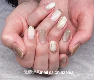 ネイル R inのネイルデザイン