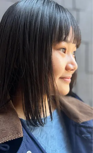 ミディアム 両国駅徒歩1分⭐️ アイロン仕上げのヘアスタイル