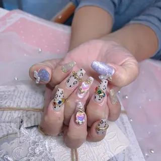 ネイル Nail Hibi サロンのネイルデザイン