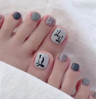 ネイル T.Lee Nail Lilyのネイルデザイン