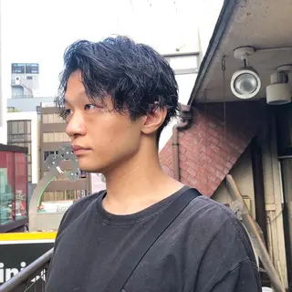 パーマ ヘアアレンジ ainico+所属・メンズ特化✂️栗原 侑也のヘアスタイル