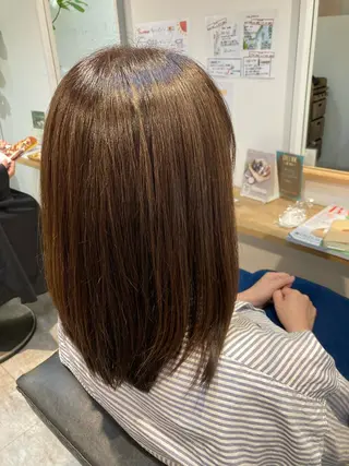 ミディアム カラー 【女性指名No.1】 西口直子のヘアスタイル