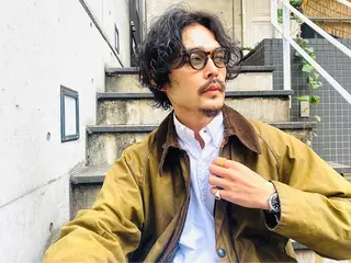 パーマ メンズ 🌟小顔レイヤー× 赤み消し透明感カラーのヘアスタイル