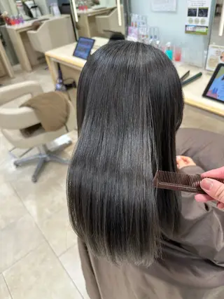 セミロング カラー 艶髪 黄金比みくのヘアスタイル