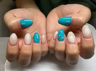 ネイル AOAQUA SHIORIのネイルデザイン