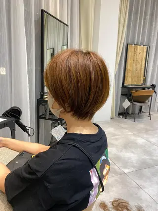 ショート ツヤ髪レイヤー/ 顔まわり/kokiのヘアスタイル