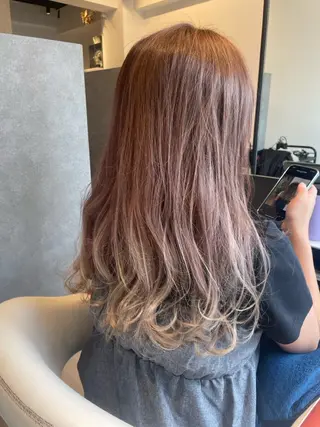 ロング カラー 高石 乃愛のヘアスタイル