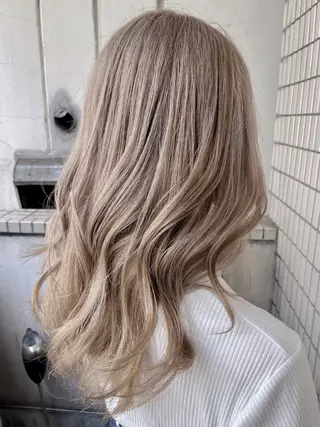 セミロング 原 千景のヘアスタイル