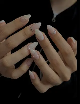 ネイル NiJi Nailsのネイルデザイン