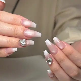 ネイル nail atelier be'所属・be' Yuhiのネイルデザイン