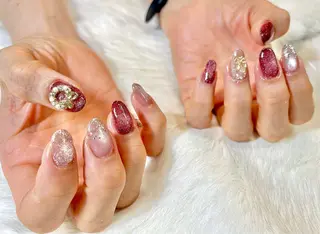 ネイル ATELIER Moon所属・ATELIER Mo on Hiromiのネイルデザイン