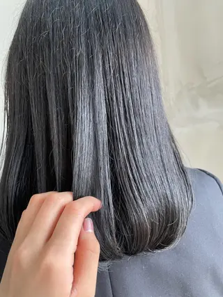 カラー 益 佑夏のヘアスタイル