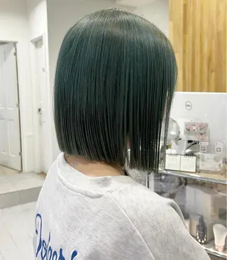 ショート ぱつっとボブ/ 小野あかねのヘアスタイル