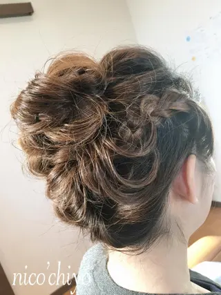 ヘアアレンジ nico'chiyo ホソカワエーコのマツエク・マツパデザイン