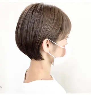 ショート 伊藤 莉奈　韓国ヘアのヘアスタイル