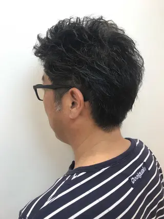 メンズ メンズ特化パーマ職人 黒川真伍のヘアスタイル