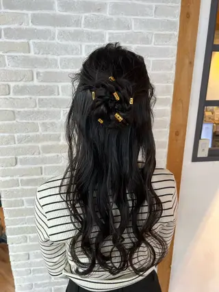 ロング ヘアアレンジ Topstylist YUKIのヘアスタイル